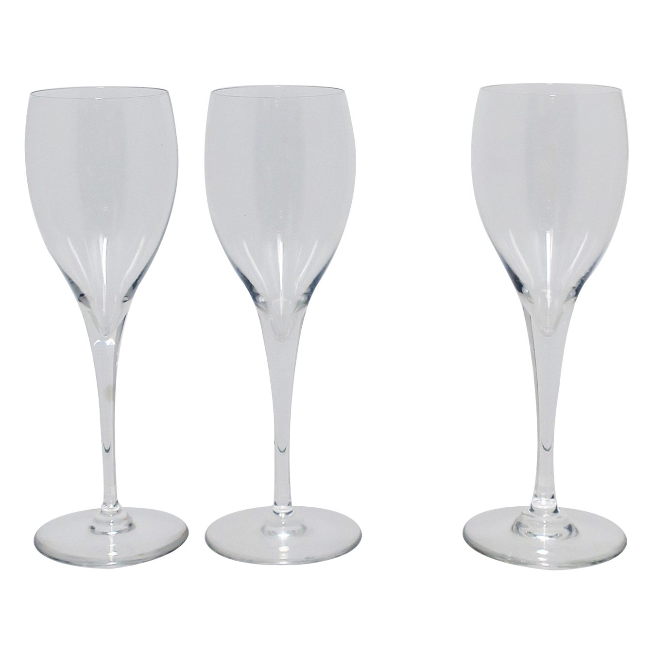 Baccarat French Crystal St Remy Champagne Wine or Cocktail Glasses, Set of 3 For Sale