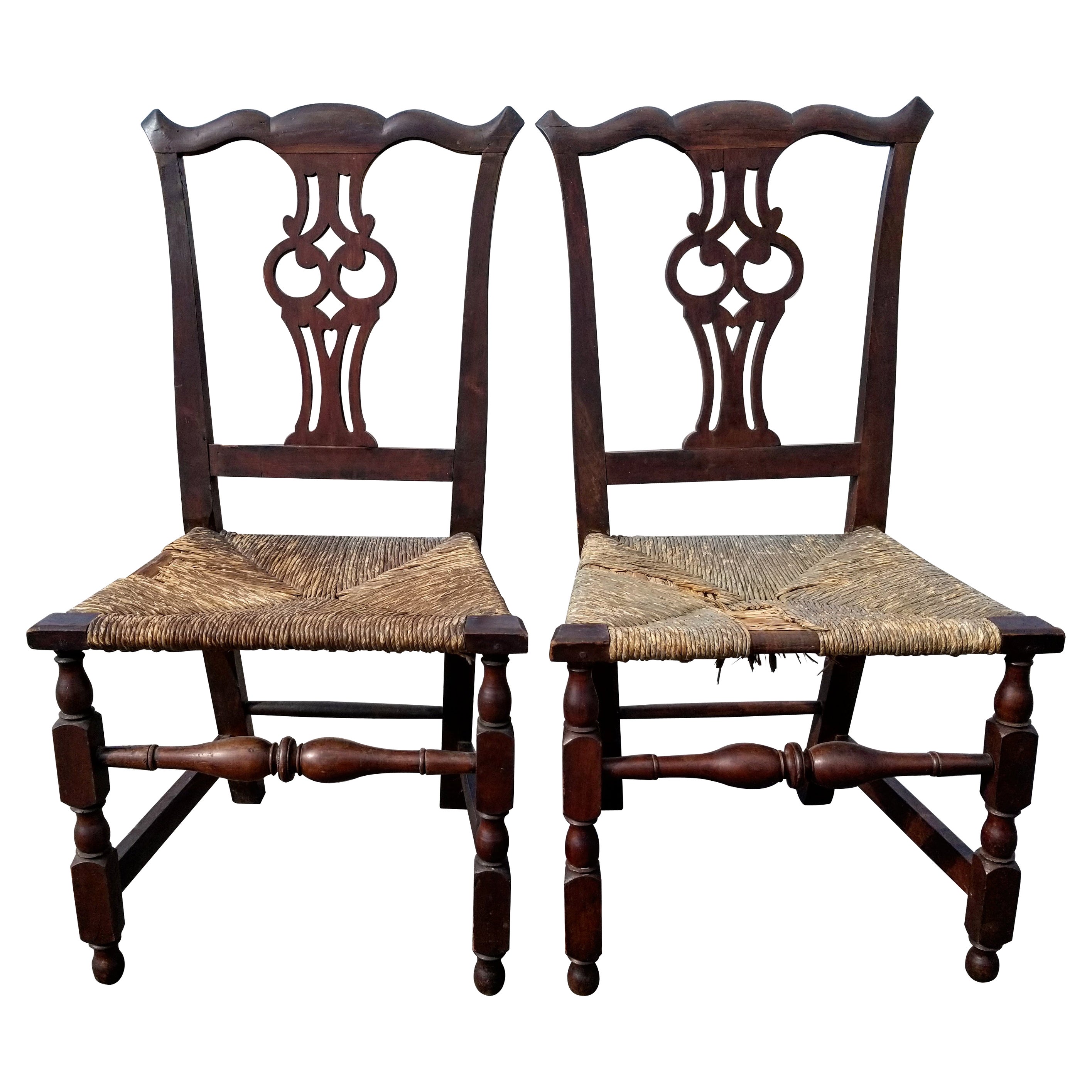 Matched Pair of Chippendale Side Chairs, Massachusetts, Mid 18th Century For Sale