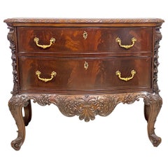 Extraordinaire commode irlandaise en acajou massif fabriquée à la main