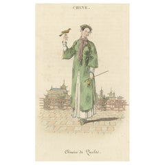 Ancienne estampe chinoise représentant une femme tenant un oiseau devant une pagode en Chine, vers 1820