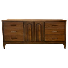 Mid-Century Modern 9-Drawer Dresser