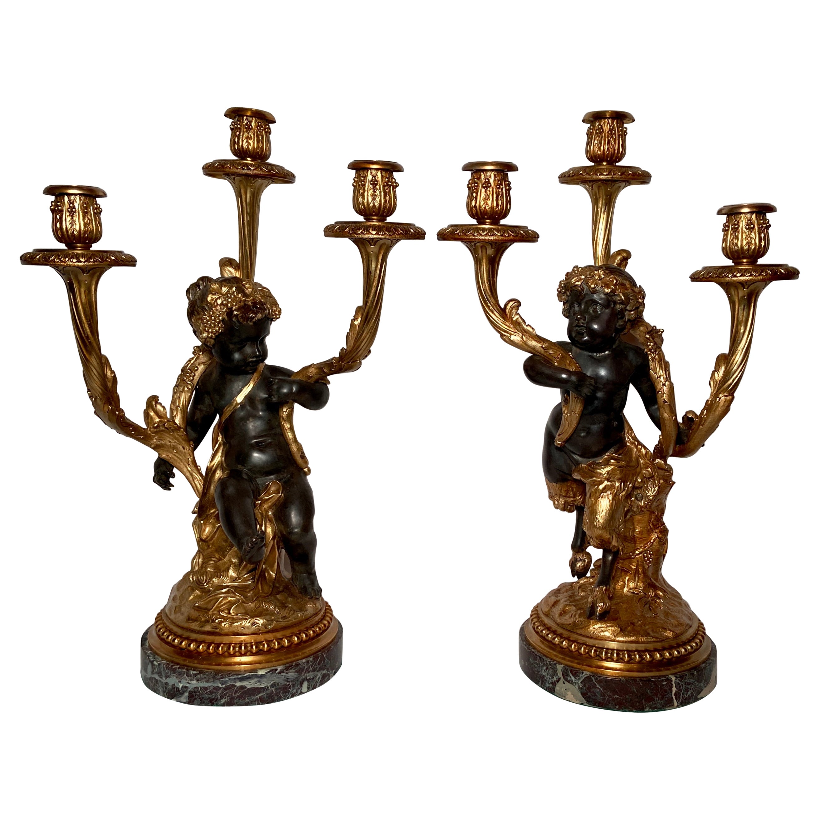 Par de Antiguos Candelabros Franceses de Bronce Dorado con Figuras de Bacanal, Circa 1870-1880