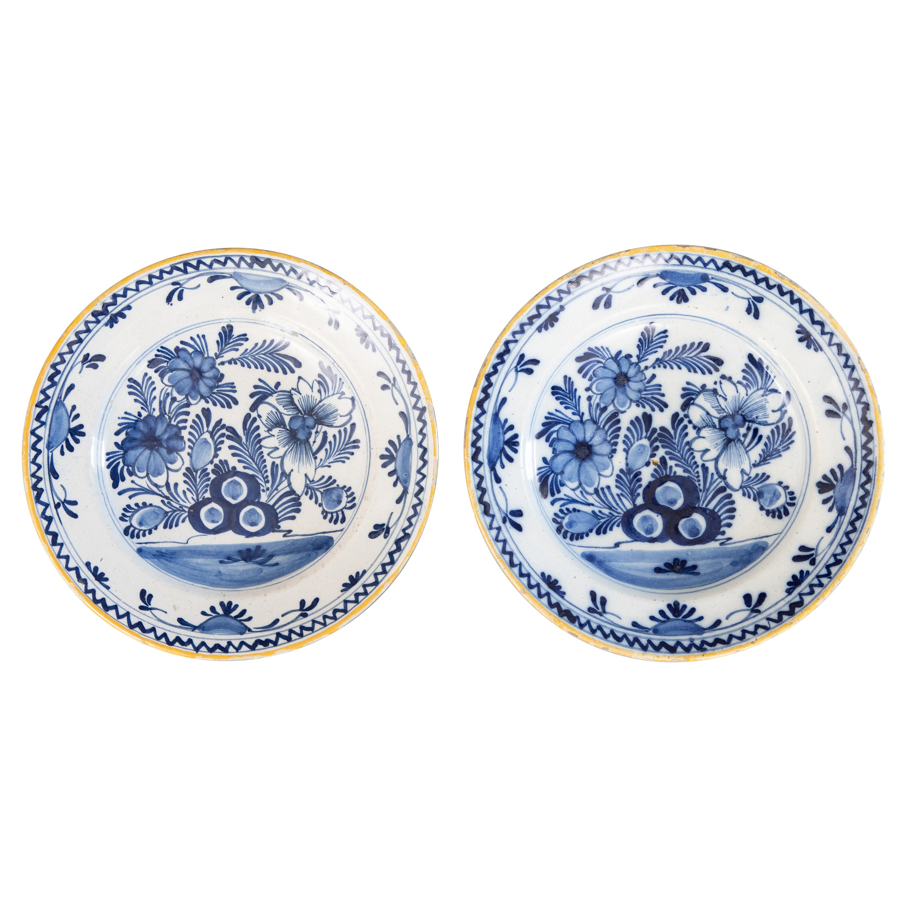 Pair of Antique 18th Century Dutch Delft Faience Floral Plates For Sale