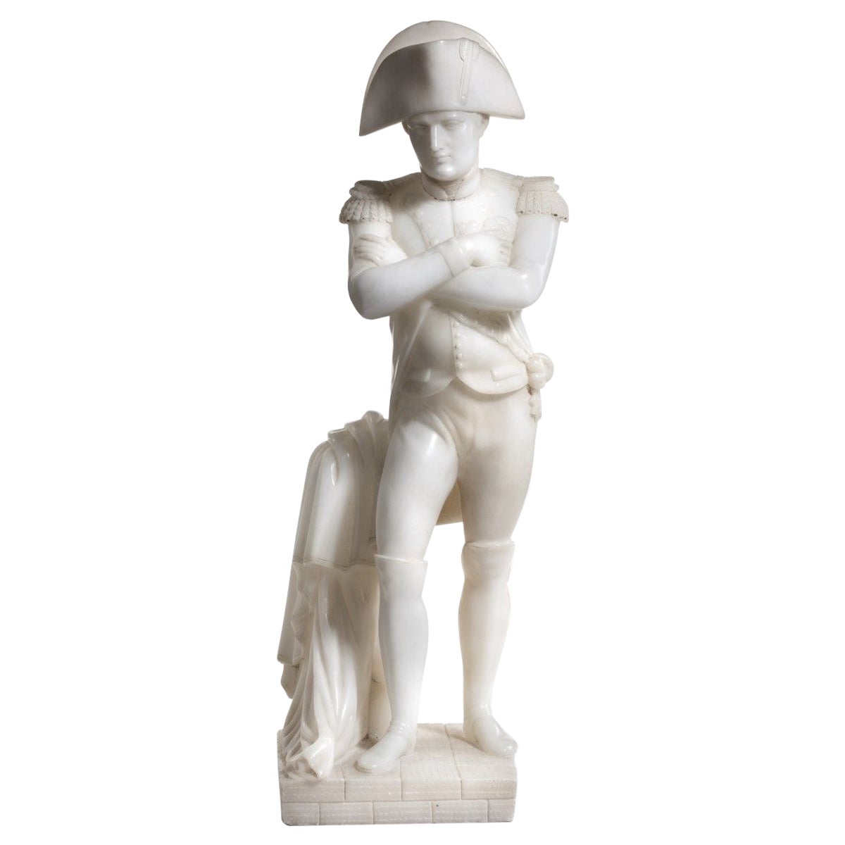 Belle figurine victorienne en albâtre de Napoléon Bonaparte