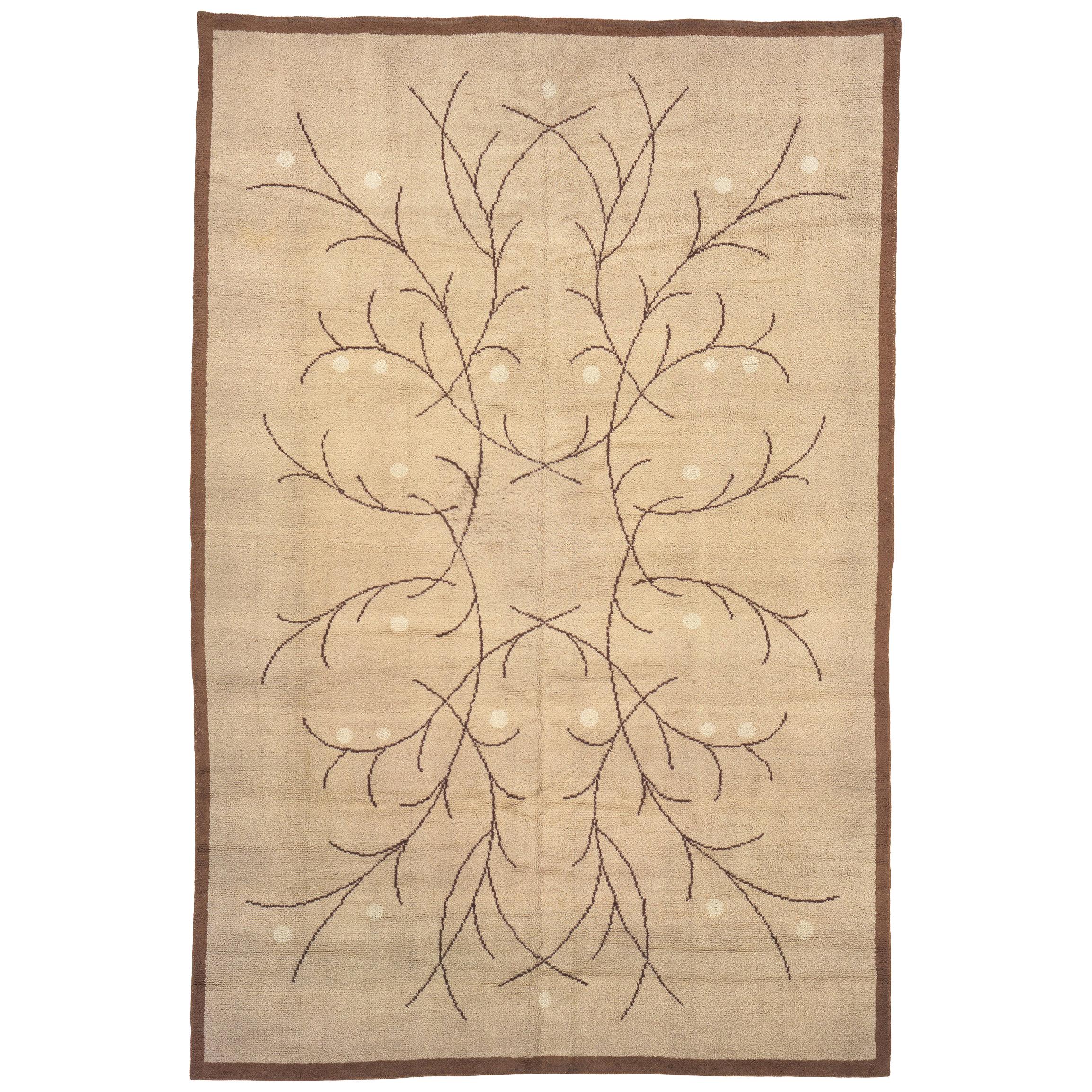 Mid 20th Century French Art Deco Carpet For Sale