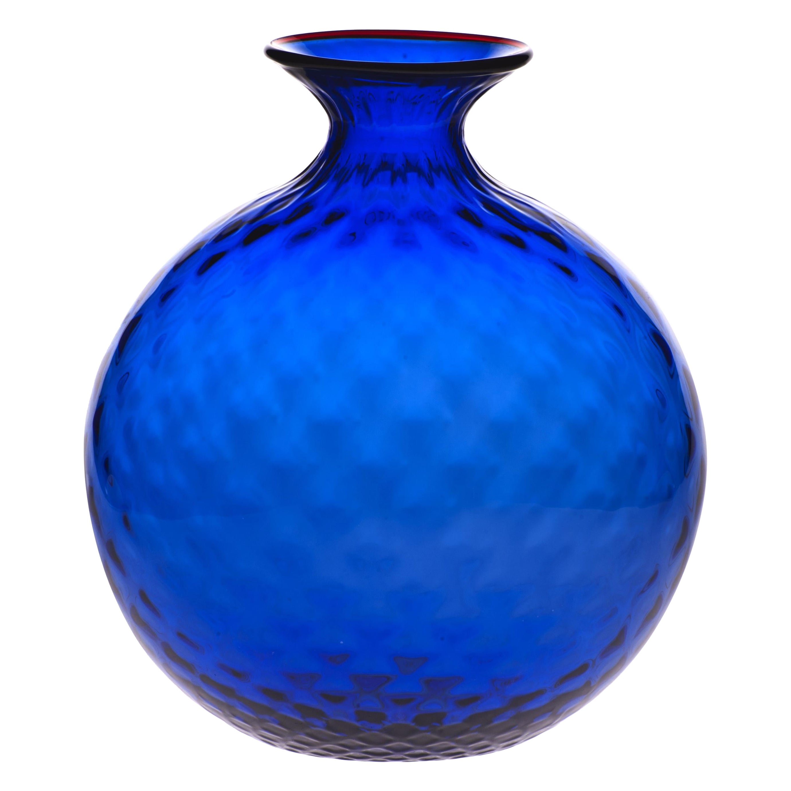 Vase en verre Monofiore Balloton en saphir avec bordure en fil rouge de Venini