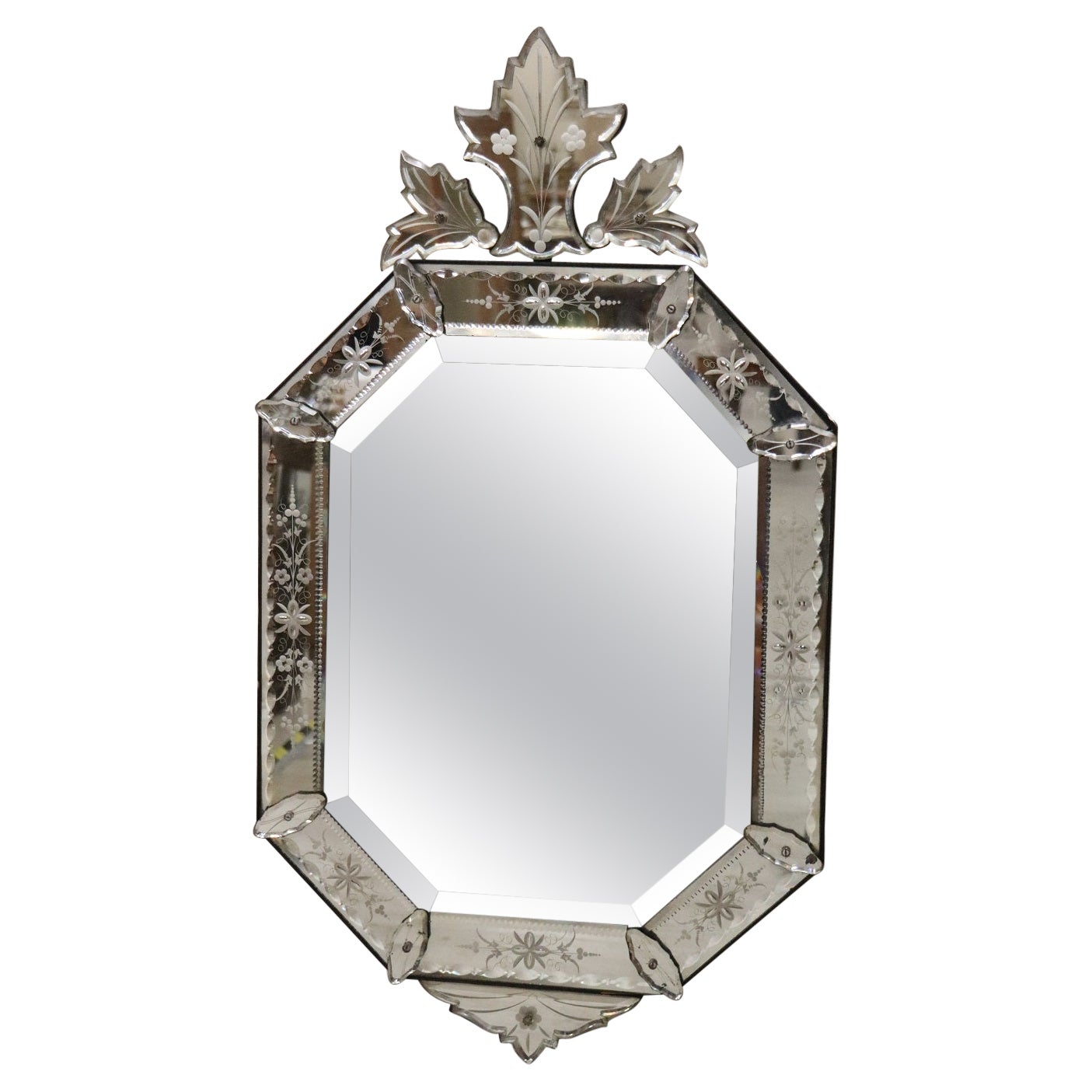 Early 20th Century Italian Murano Wall Mirror For Sale
