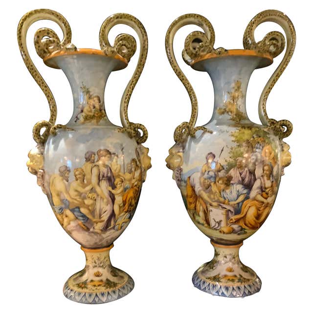 Pair of Urbino Style Majolica Vases, Early 20th Century For Sale at 1stDibs