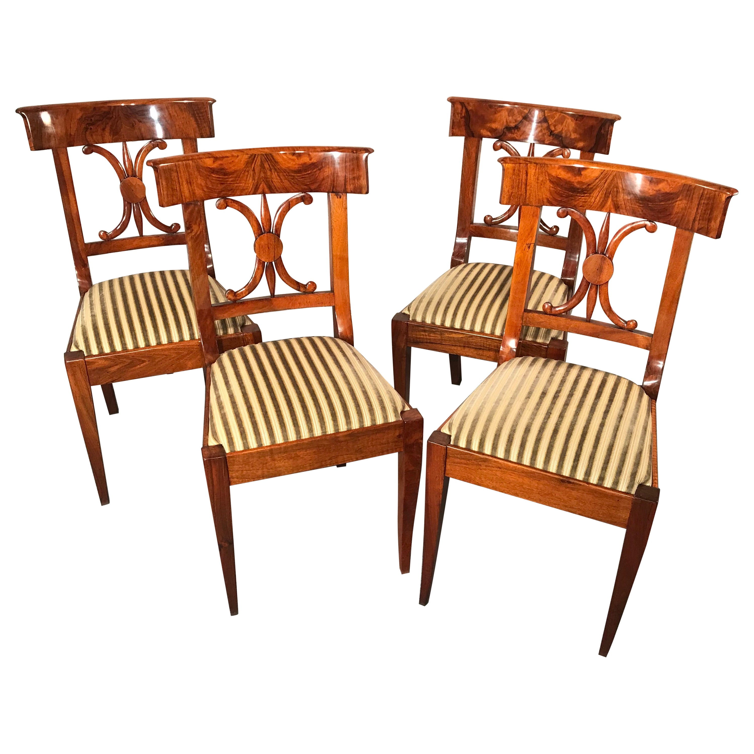 Set of 4 Biedermeier Dining Chairs, South German 1820