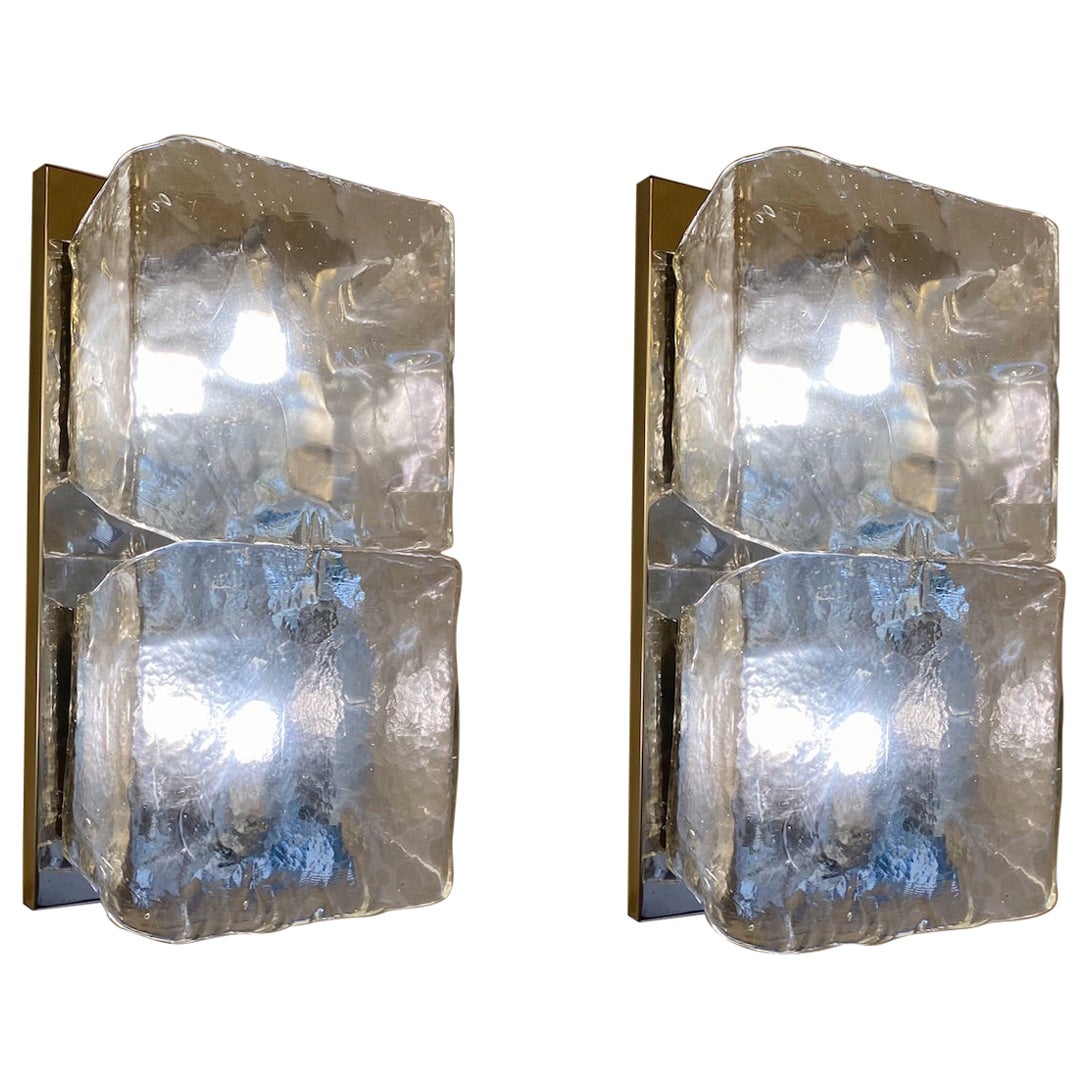 Striking Pair of Wall Lights by Aureliano Toso Murano 1970' For Sale