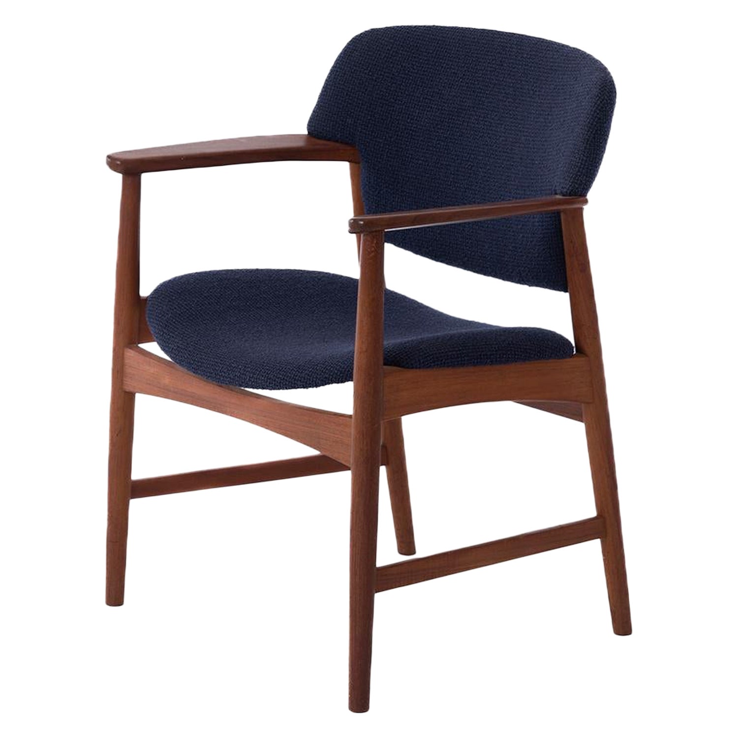 Danish Modern Ejner Larsen & Aksel B. Madsen Occasional Chair For Sale