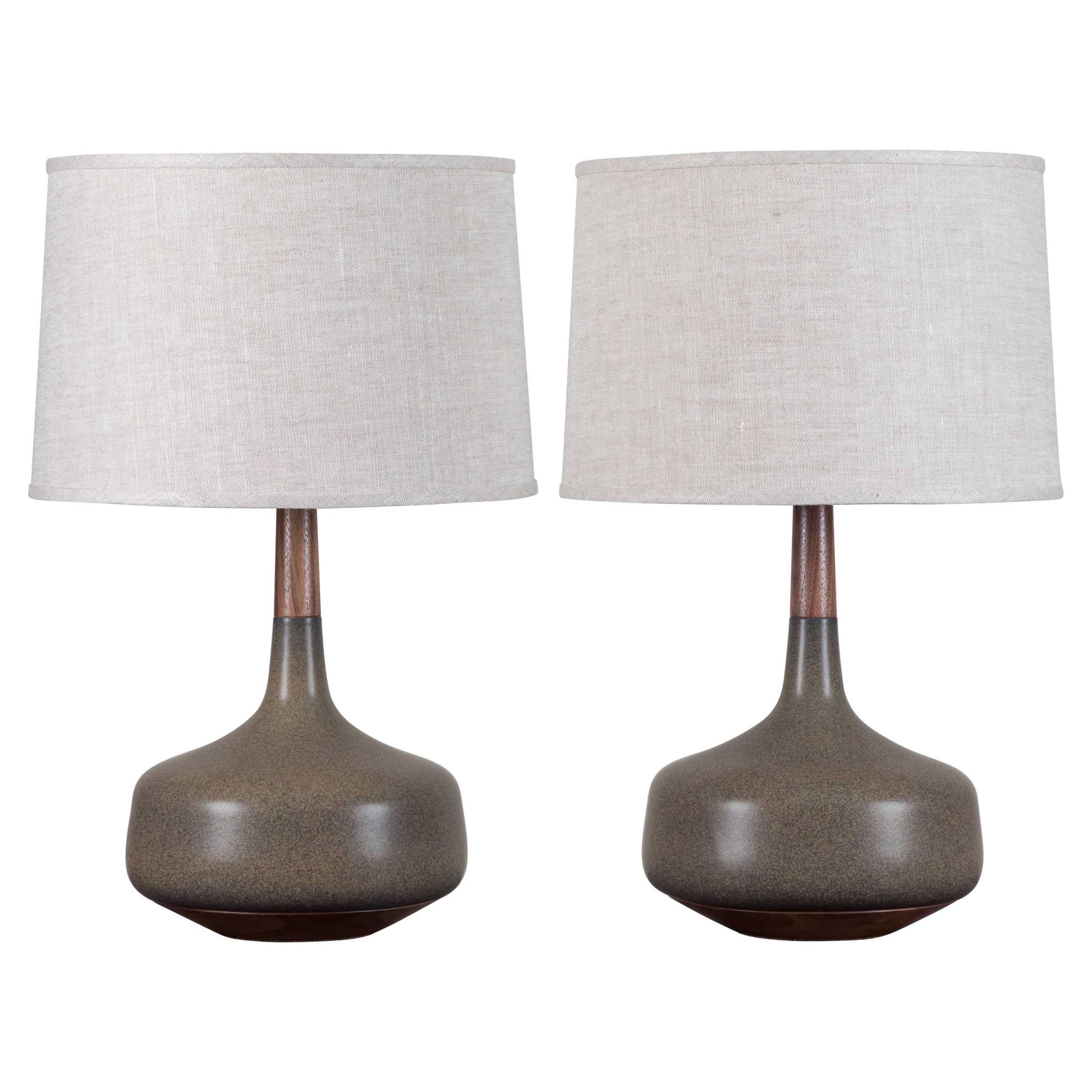 Paire de lampes Hilo par Stone and Sawyer en vente