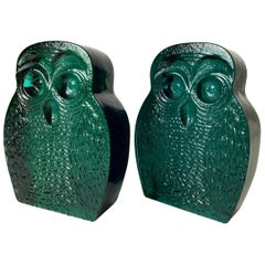 Mid Century Emerald Green Glass Owl Bookends by Blenko