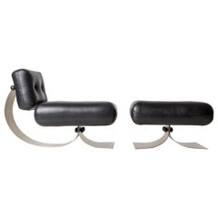 'Alta' Lounge Chair & Ottoman by Oscar Niemeyer for Mobilier Intl, 1970s, Signed