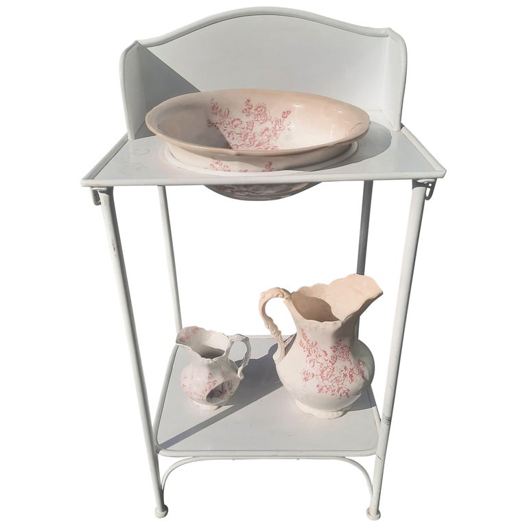 Victorian Iron Washstand with Wash Bowl and Pitchers Set, Circa 1890s For  Sale at 1stDibs