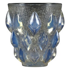 “Rampillon” Art Deco Vase by René Lalique, circa 1930