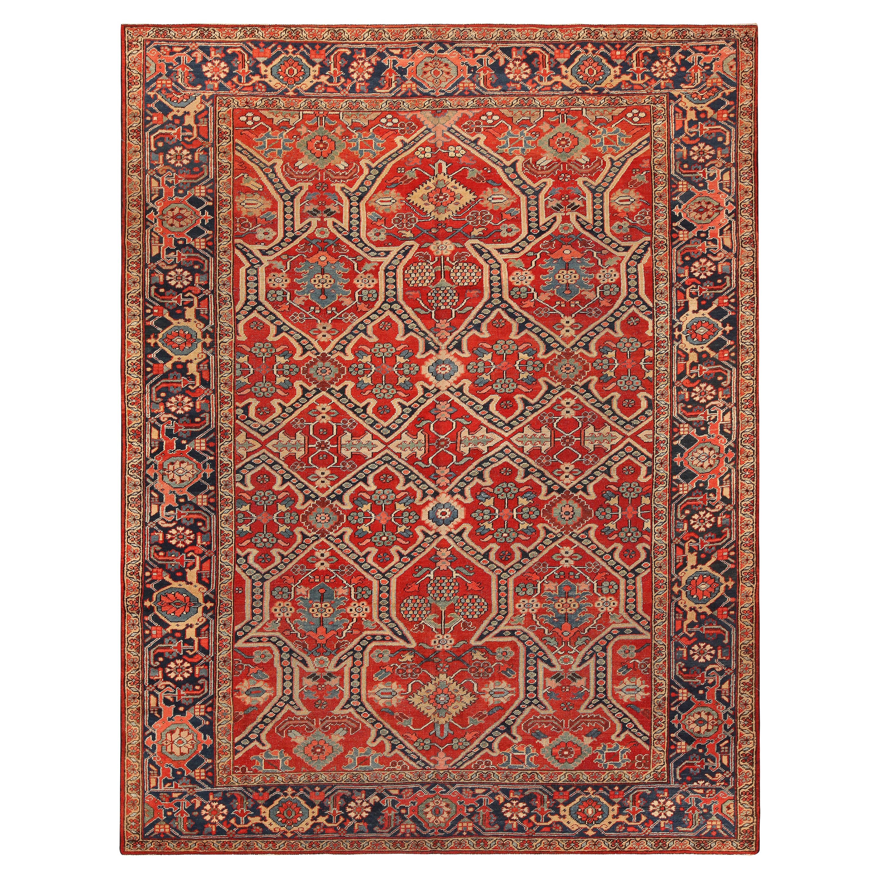 Geometric Antique Persian Heriz Rug. Size: 9 ft 2 in x 11 ft 8 in For Sale