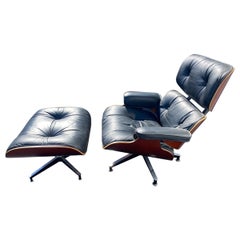 Mid-Century Modern Charles & Ray Eames for Herman Miller Lounge Chair 