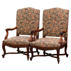 Pair of 19th Century French Louis XV Carved Walnut Armchairs from Provence