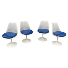 Set of 4 Saarinen for Knoll Swivel Side Chairs