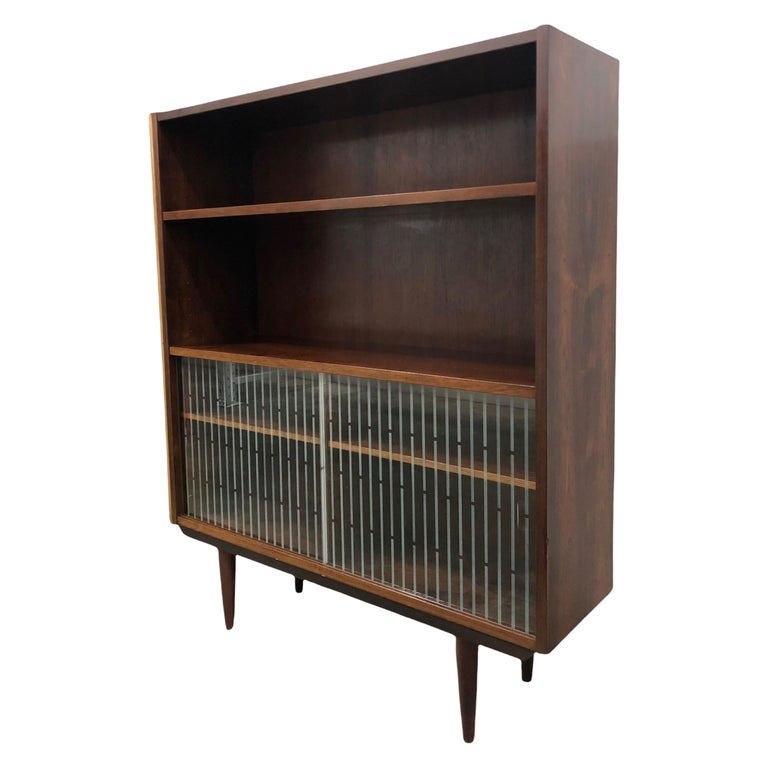 Vintage Danish Mid-Century Modern Rosewood Bookcase or Display Cabinet For Sale