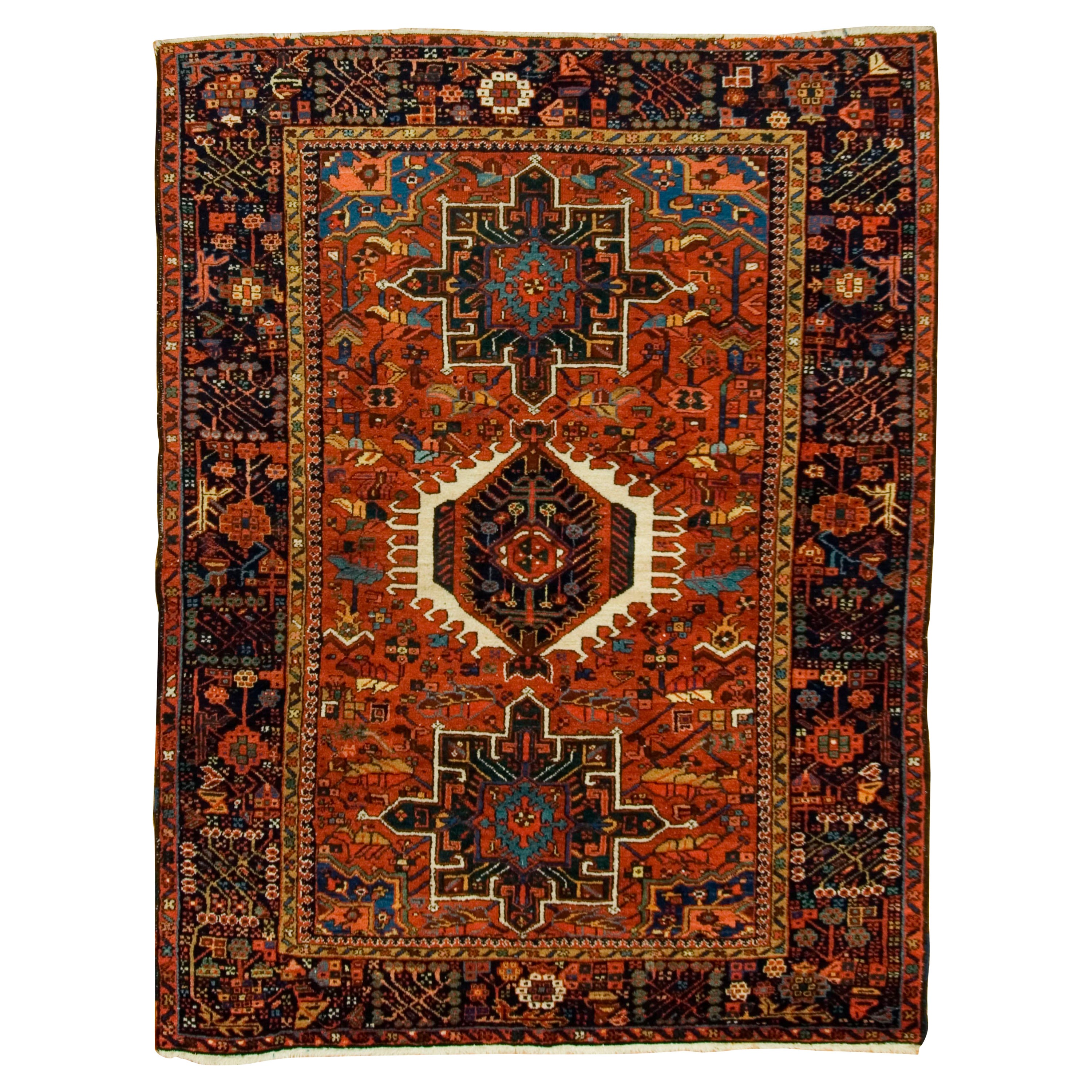 Antiker persischer Heriz-Teppich  4'11 x 6'5