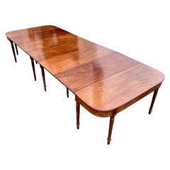 American Mid-Atlantic Federal Mahogany Dining Table