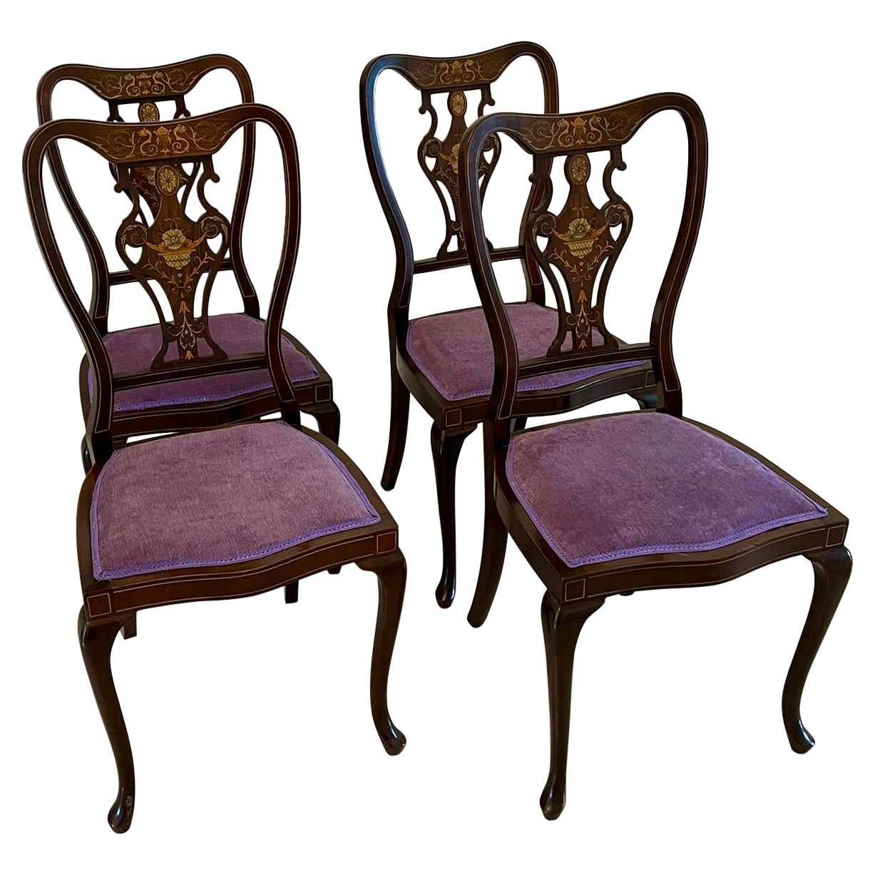 Antiker viktorianischer Satz von vier Stühlen mit Intarsien von hoher Qualität im Angebot