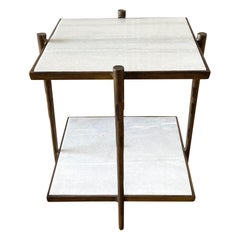 Table d'appoint carrée en métal laiton vieilli et marbre