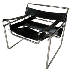 20th Century Bauhaus Black Leather B3 Wassily Lounge Chair, 1970s