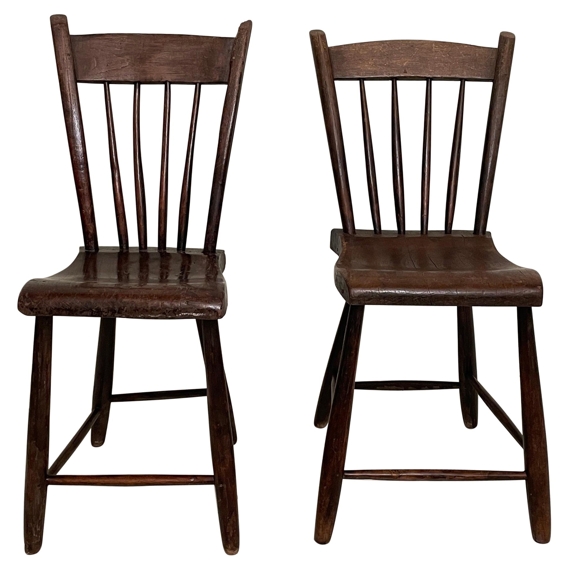 Pair of French Wabi-Sabi Country Chairs in Elm, Around 1830