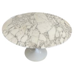 Eero Saarinen Marble Top Knoll Tulip Table