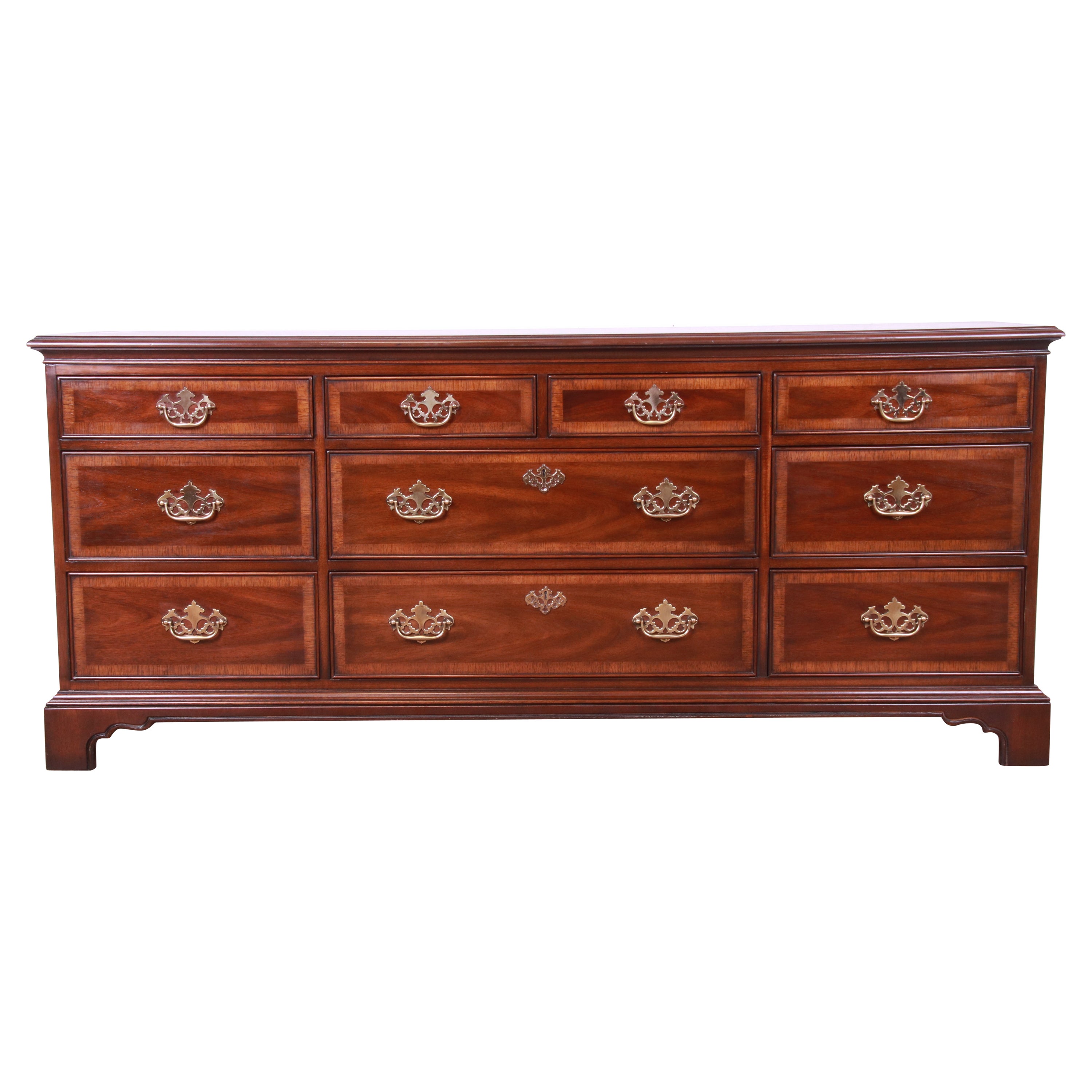 Drexel Heritage Georgian Banded Mahogany Ten-Drawer Dresser or Credenza