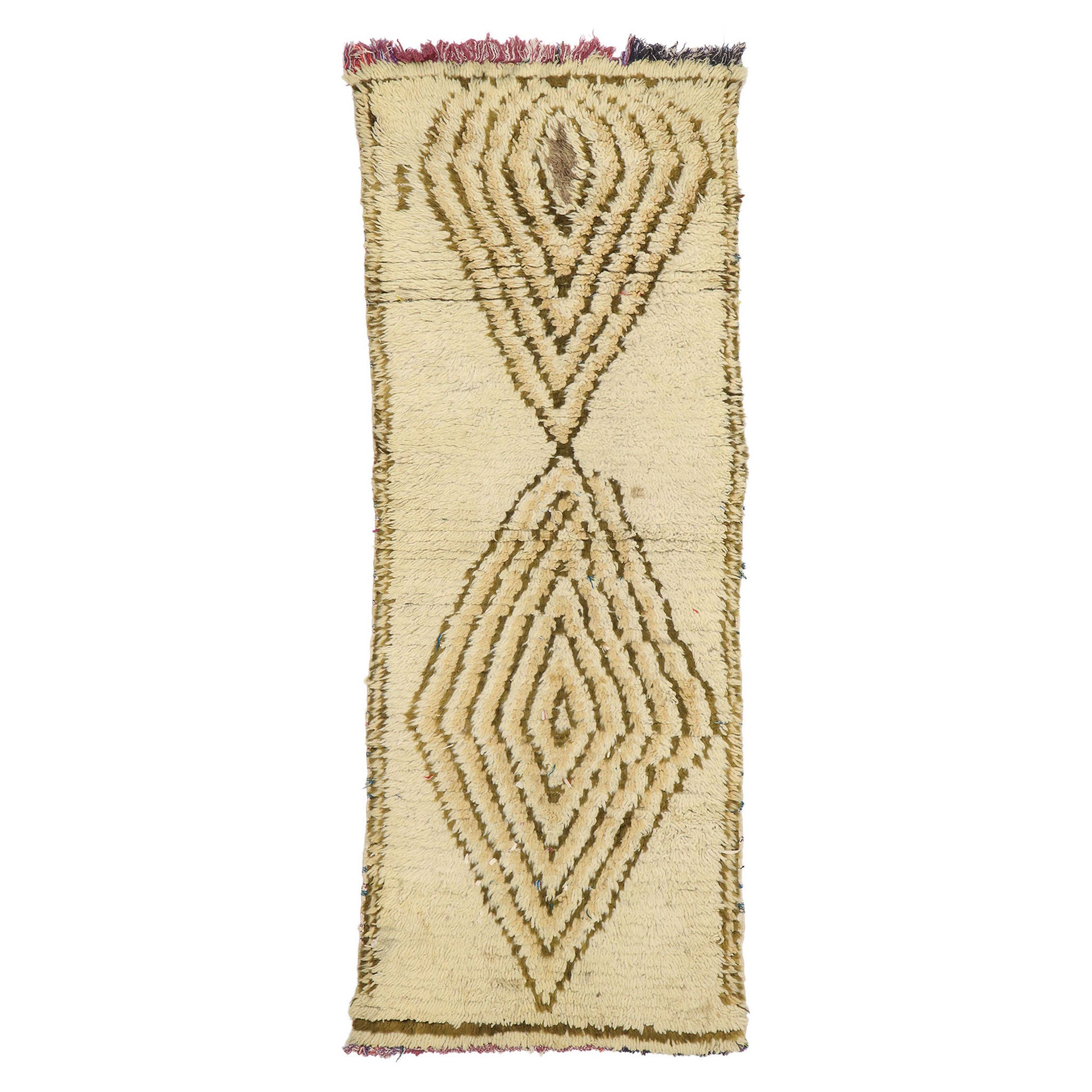 Vintage Berber Moroccan Boucherouite Rug with Modern Style  For Sale
