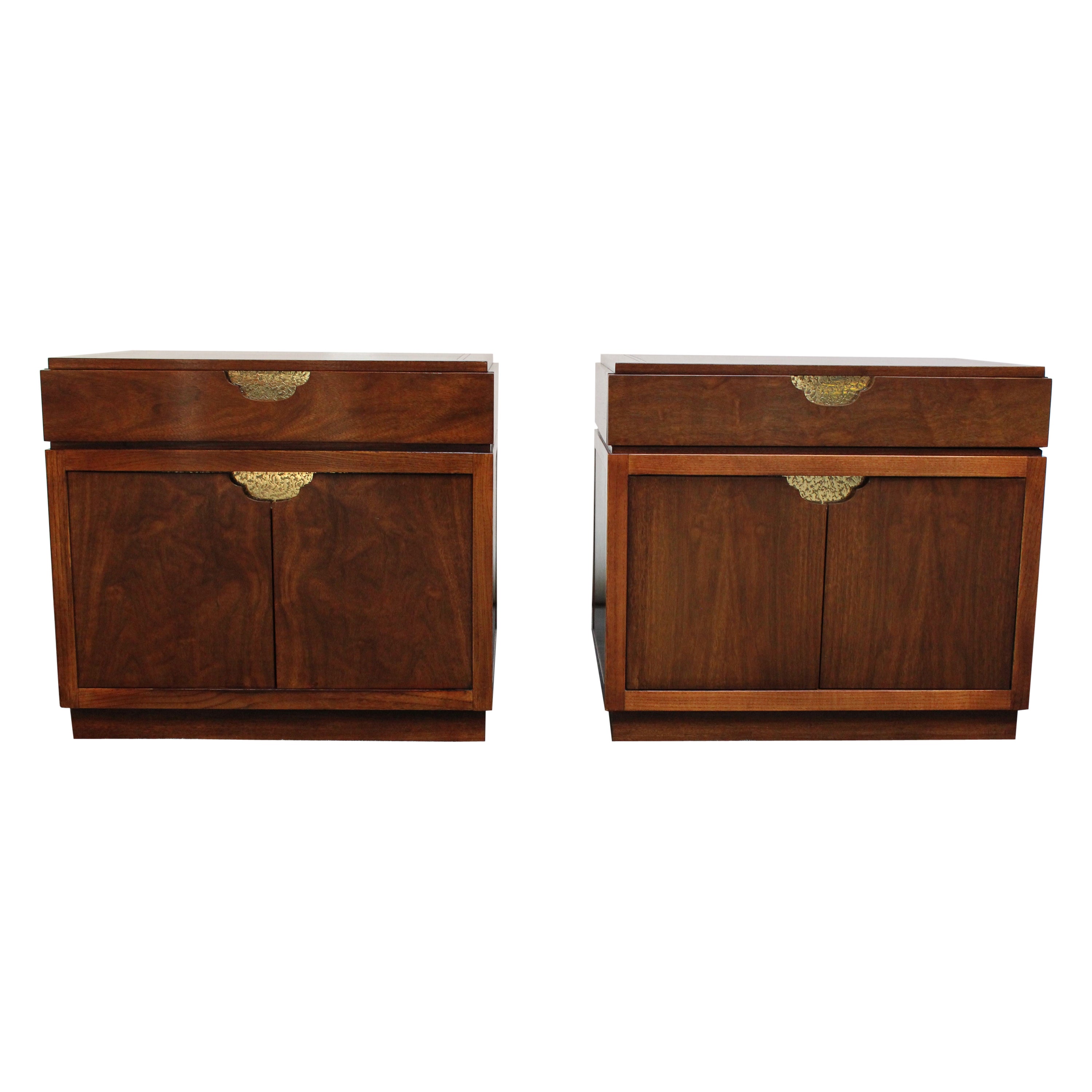 Pair of Vintage Walnut and Brass Nightstands by Baker For Sale