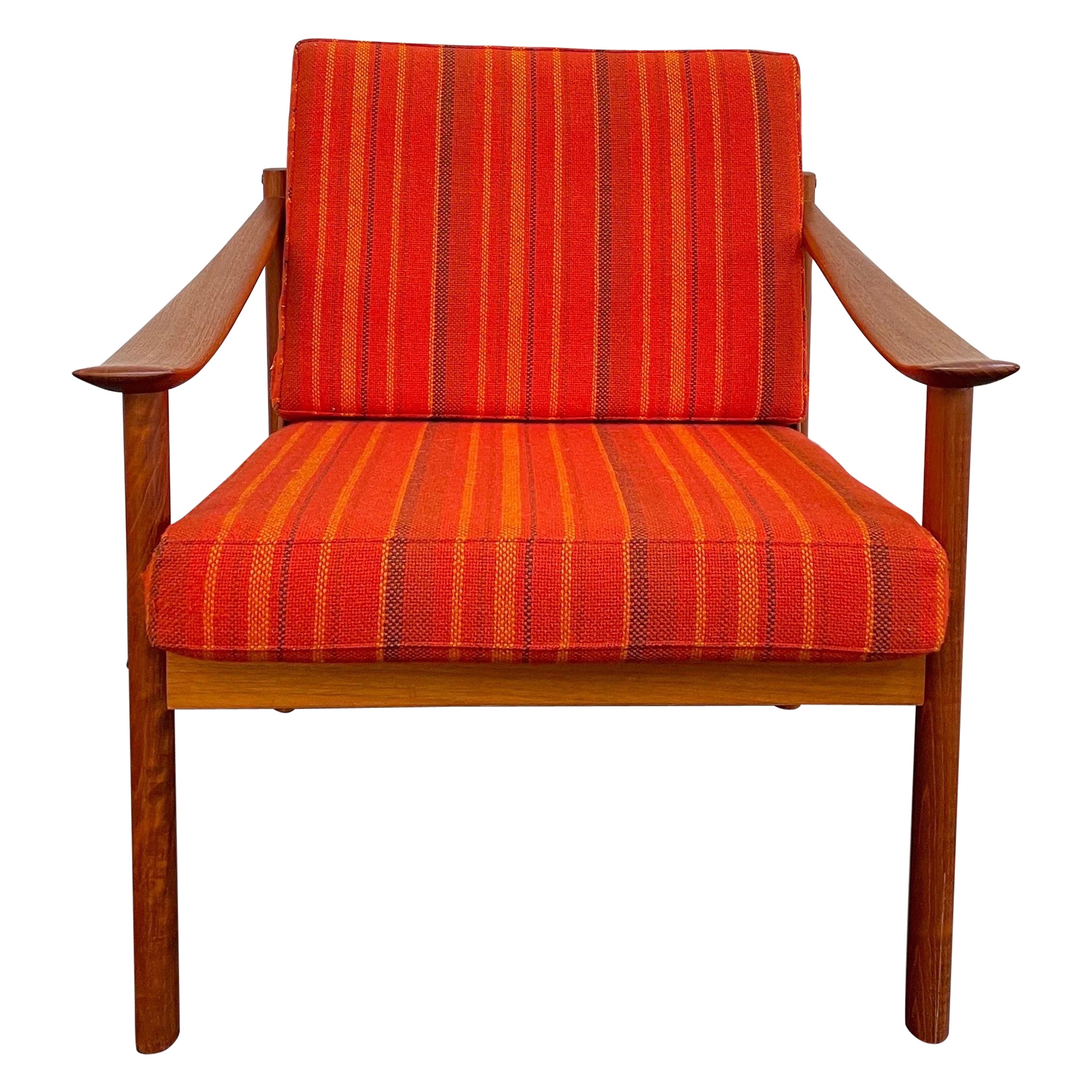 Peter Hvidt Danish Modern Lounge Chair For Sale
