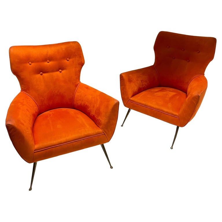 Pair of Sculptural Italian Mid-Century Modern Armchairs Style of Ponti, Italy For Sale