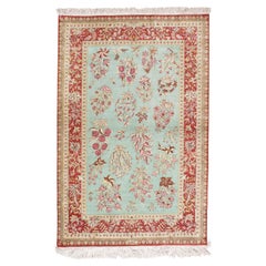 Rare tapis oriental en soie persane finement tissée, fait à la main, bleu ciel et rouge