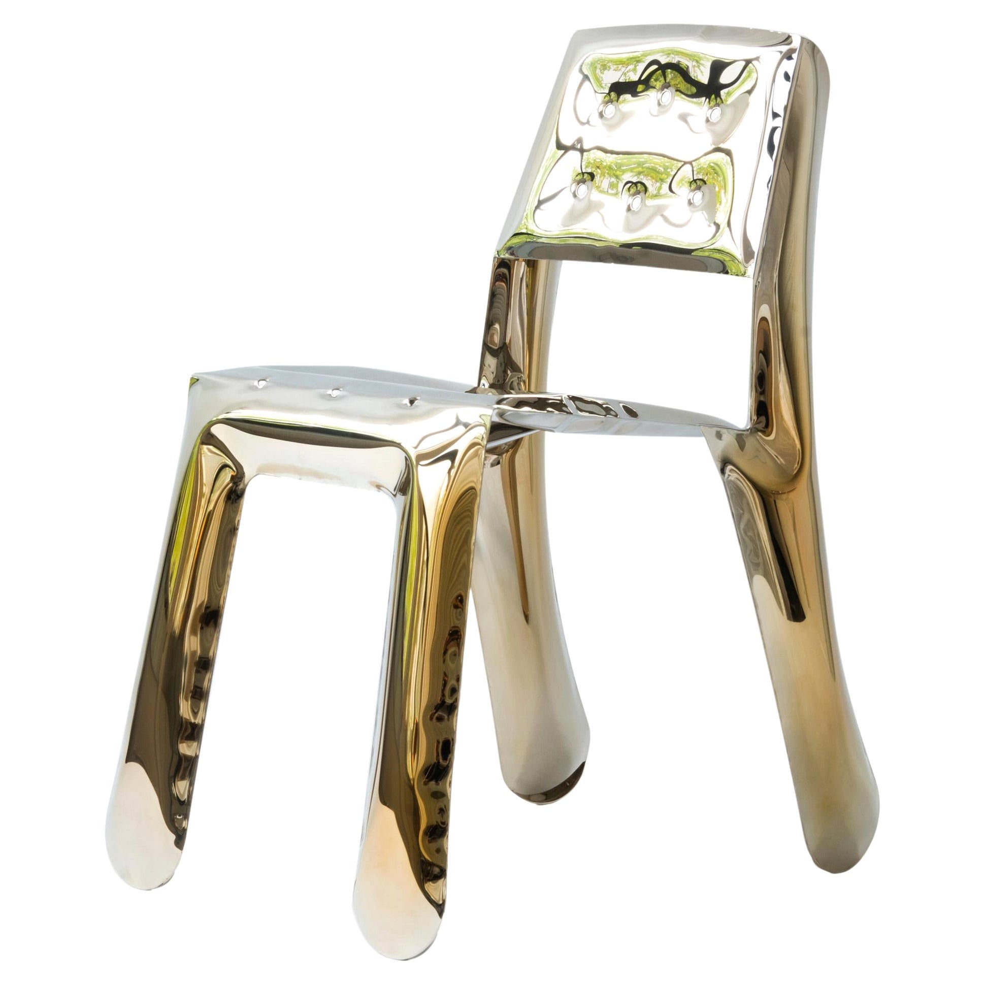 Chippensteel 0.5, Skulpturaler Stuhl aus geflammtem Gold von Zieta