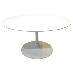 Eero Saarinen Tulip Dining Table for Knoll International