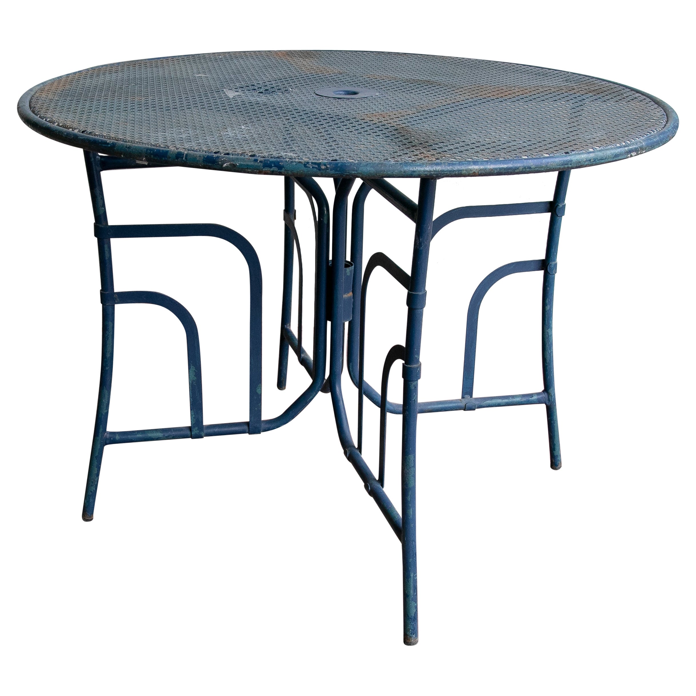 1980s Iron Garden Table Painted in Blue Colour For Sale