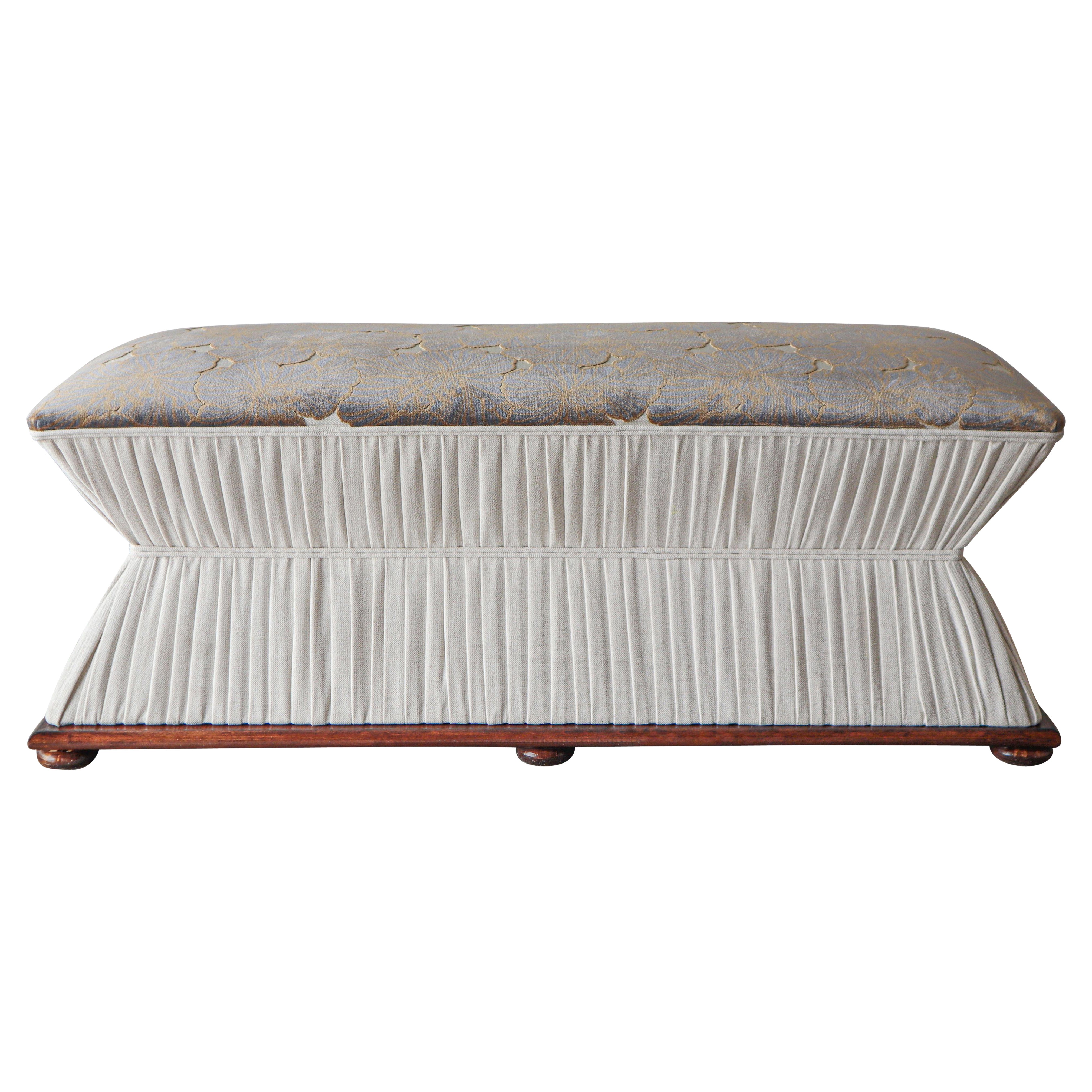Antique Hourglass Bench in Burn-Out Velvet For Sale