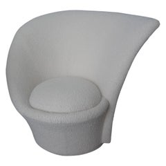 Post Modern Vladimir Kagan for Directional Style Swivel Lounge Chair