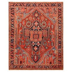 Small Antique Persian Heriz Rug. Size: 6 ft 5 in x 8 ft