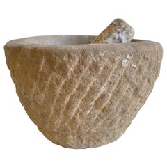 Ensemble de bols anciens Mortar and Pestle