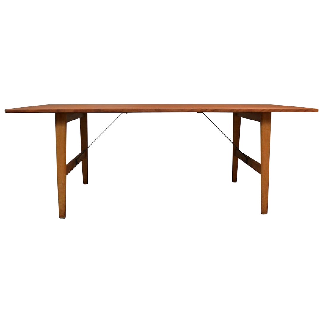 Danish Design Børge Mogensen Teak Lounge Table, Model 281