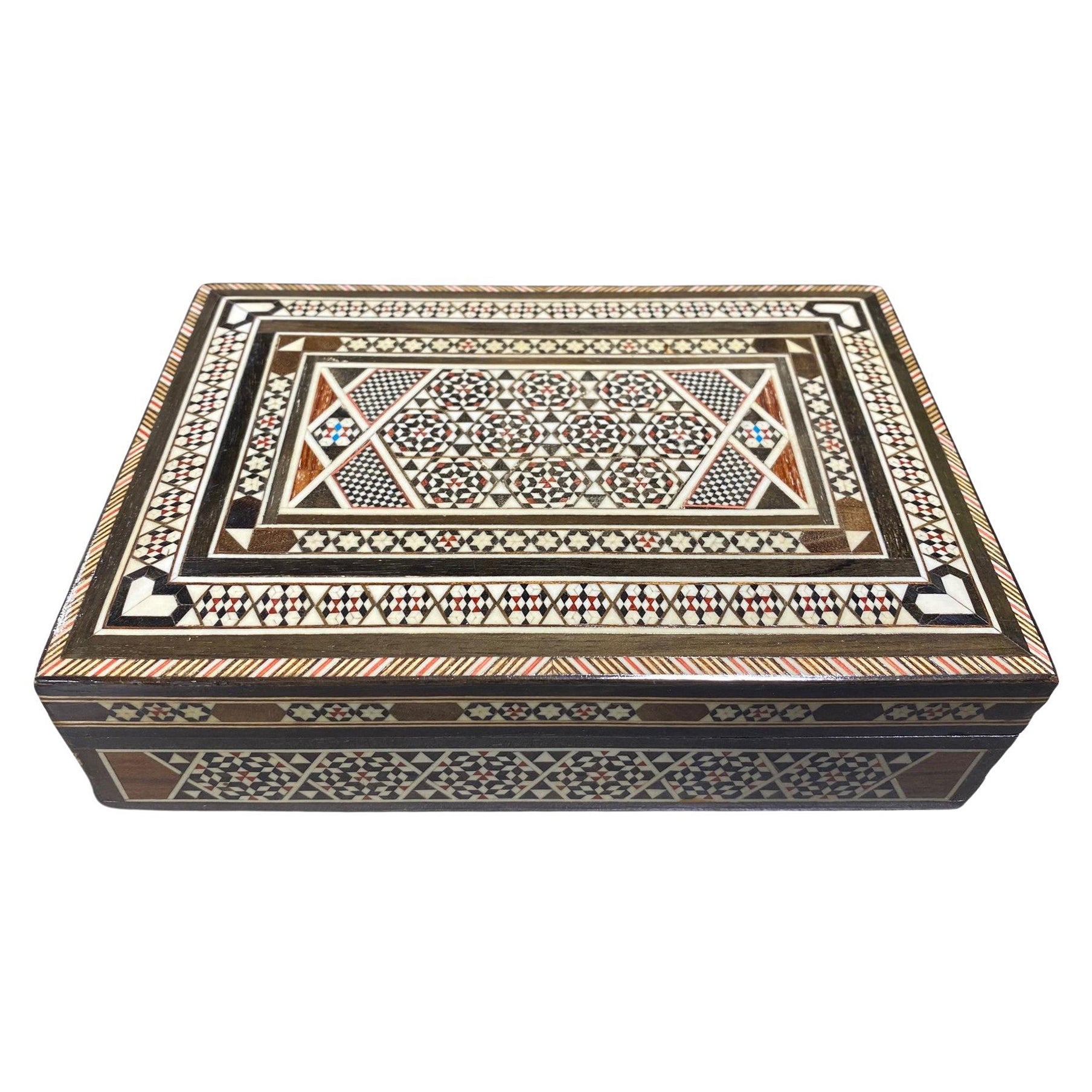 Grande boîte à bijoux marocaine mauresque du Moyen-Orient en bois incrusté de micro-mosaïque