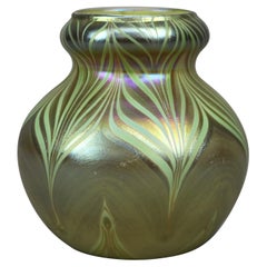 Antique Quezal Pulled Feather Art Glass Vase circa 1930