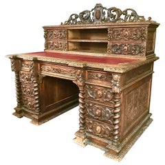 Antique Neo-Renaissance Hand-Carved Wooden Desk Henri II Style circa 1870