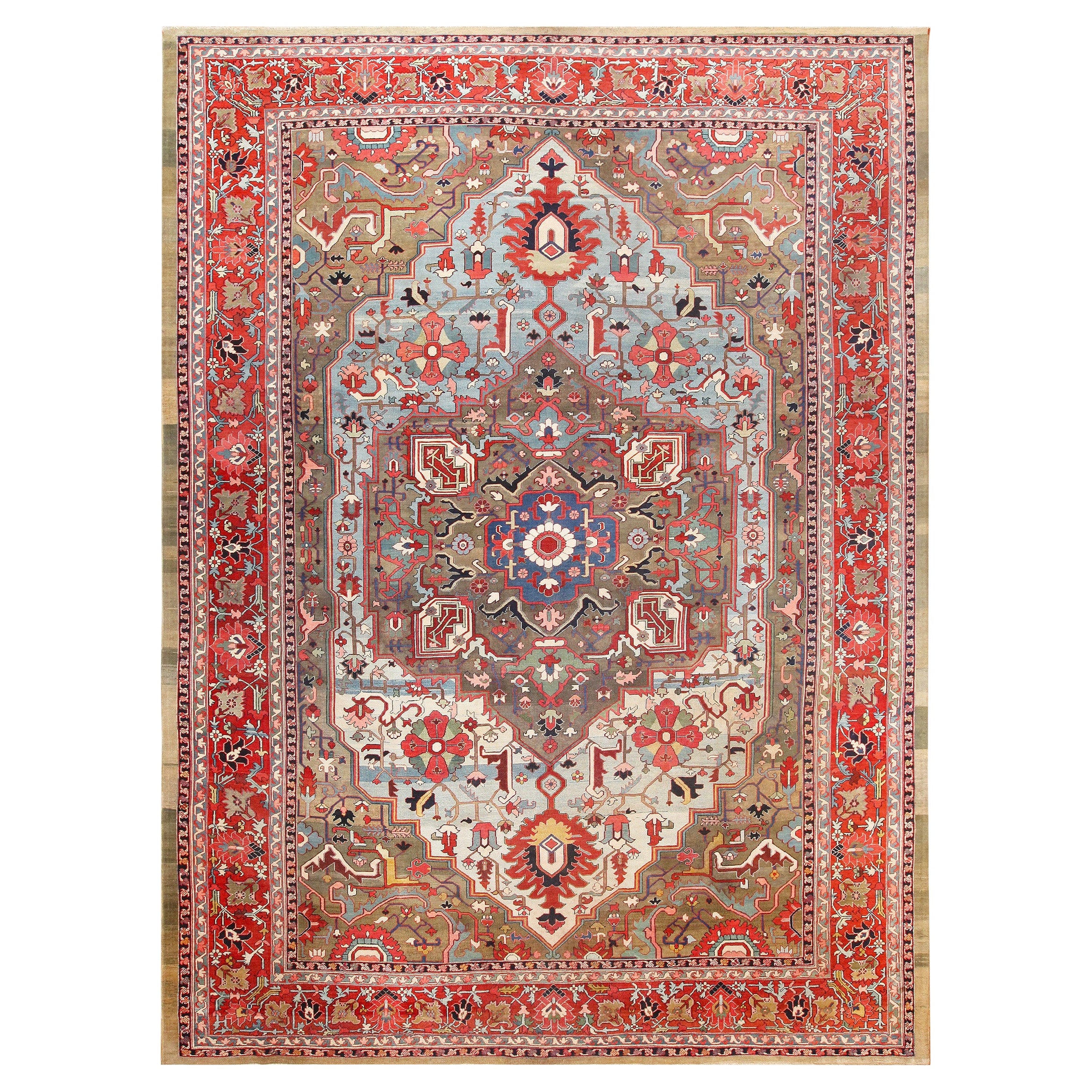 Antique Persian Heriz Serapi Carpet. Size: 12' 6" x 17' 6" For Sale